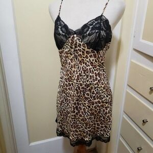Vintage Leopard Print Negligee Black Lace by August Silk / Size Medium